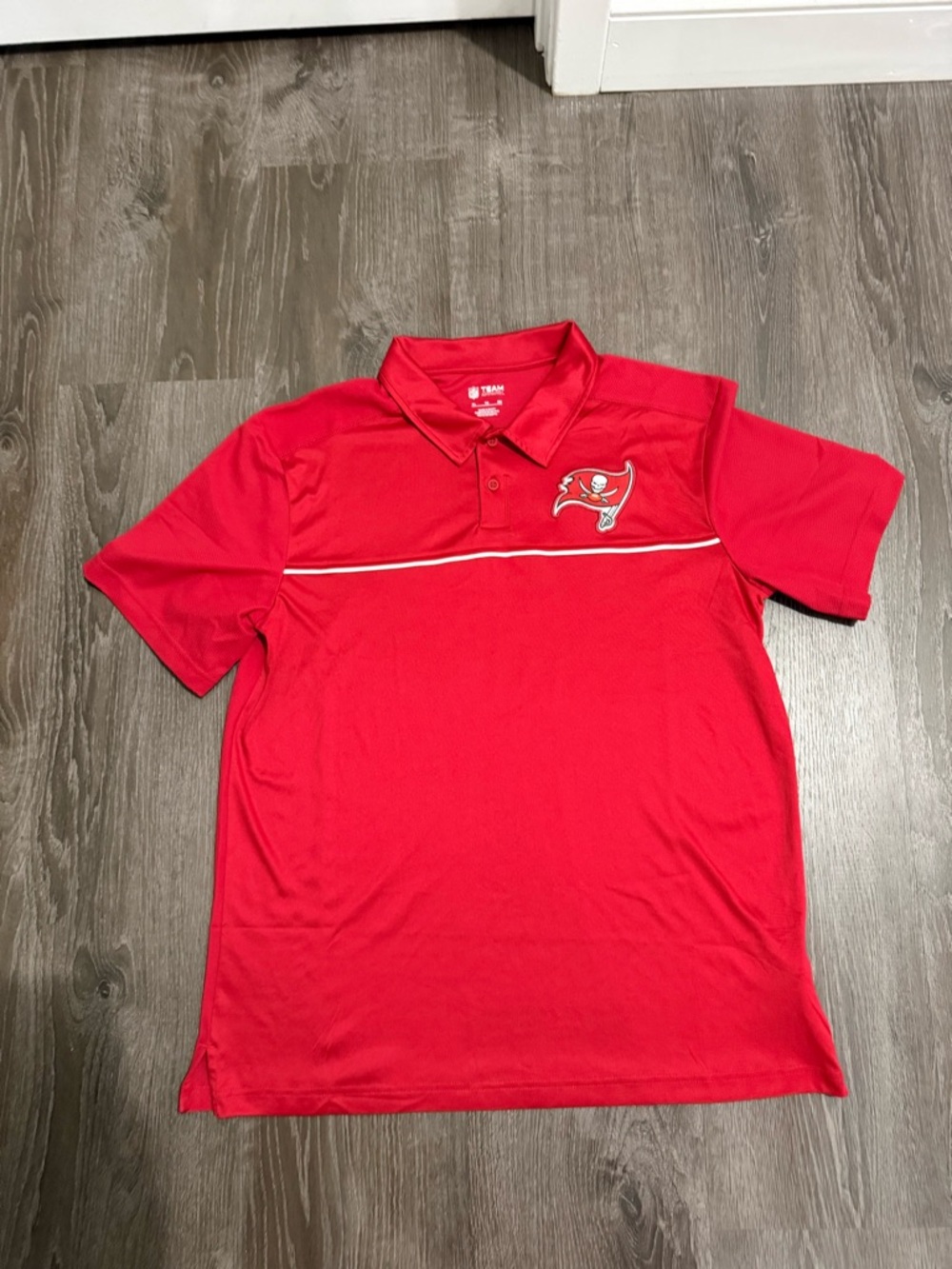 NFL Tampa Bay Buccaneers XL Men’s Red Logo Polo with Chest Stripe